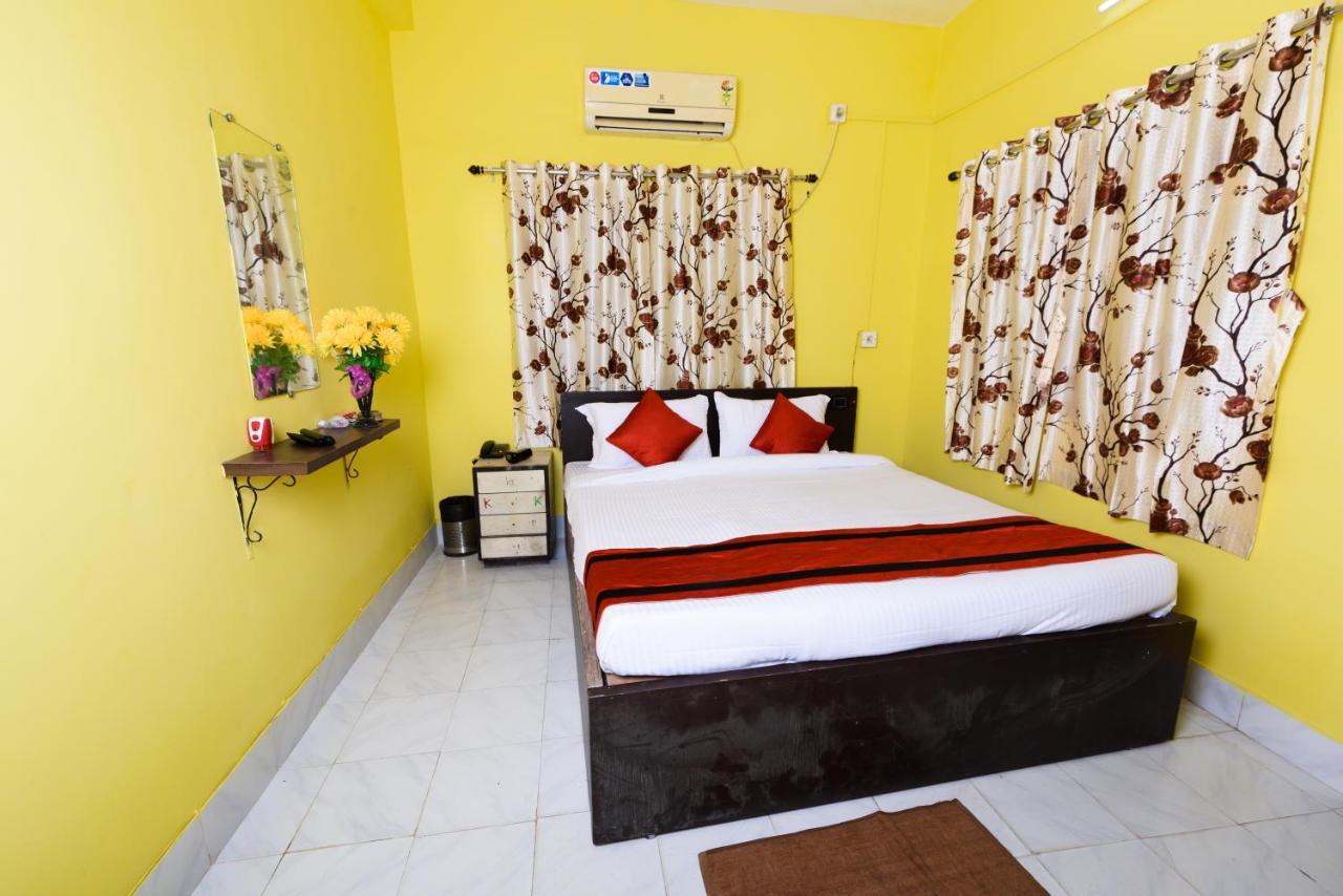 Sterling Baishakhi Hotel Kolkata Bagian luar foto