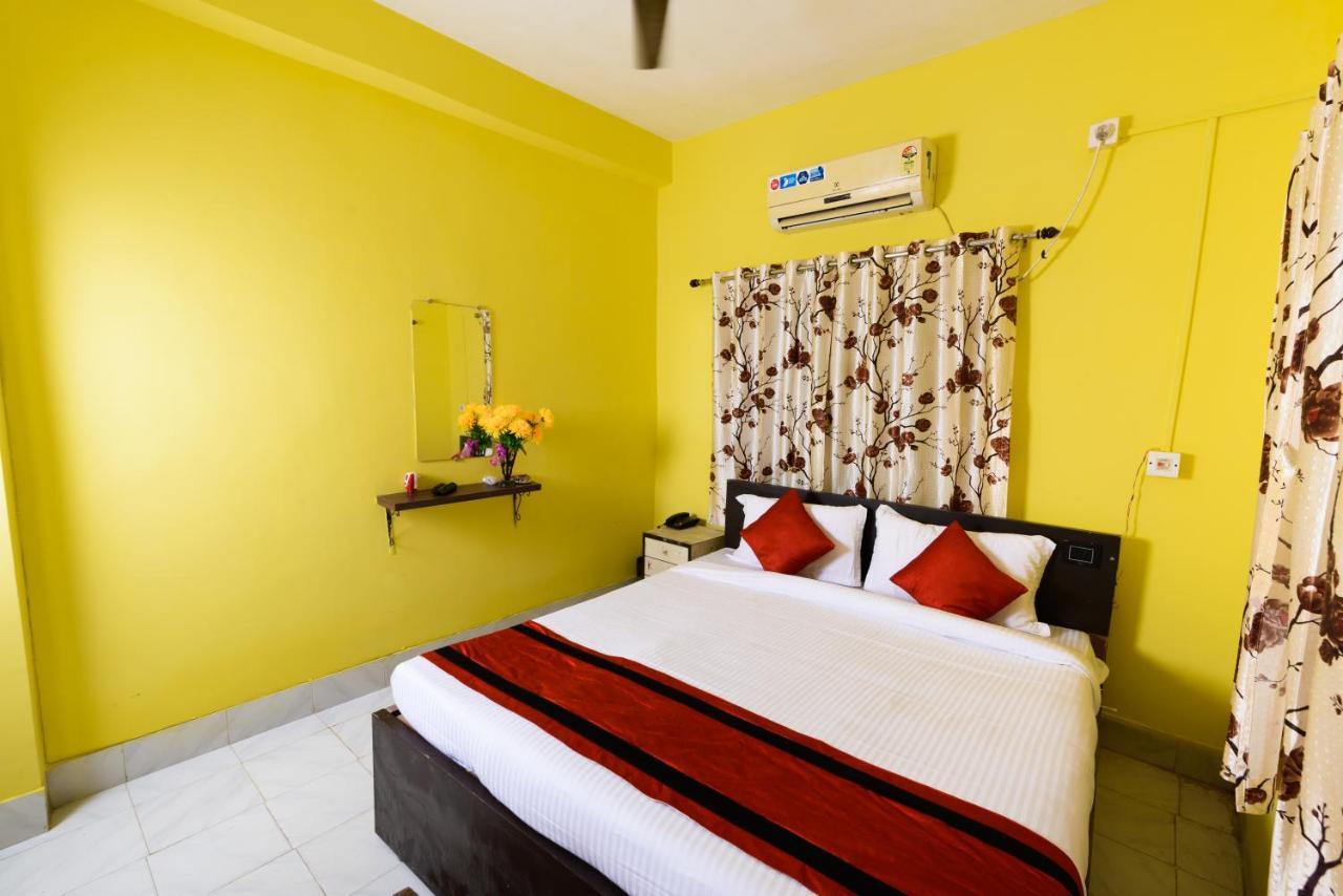 Sterling Baishakhi Hotel Kolkata Bagian luar foto