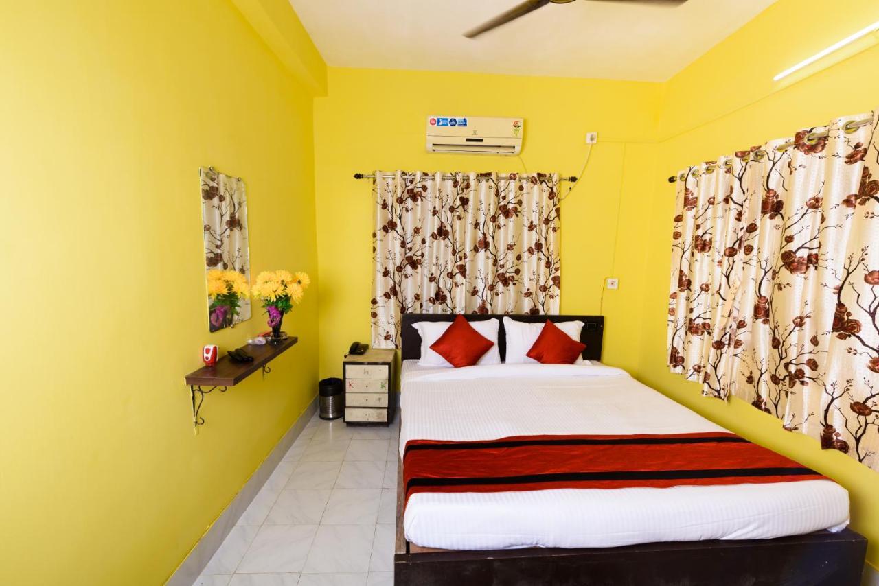 Sterling Baishakhi Hotel Kolkata Bagian luar foto