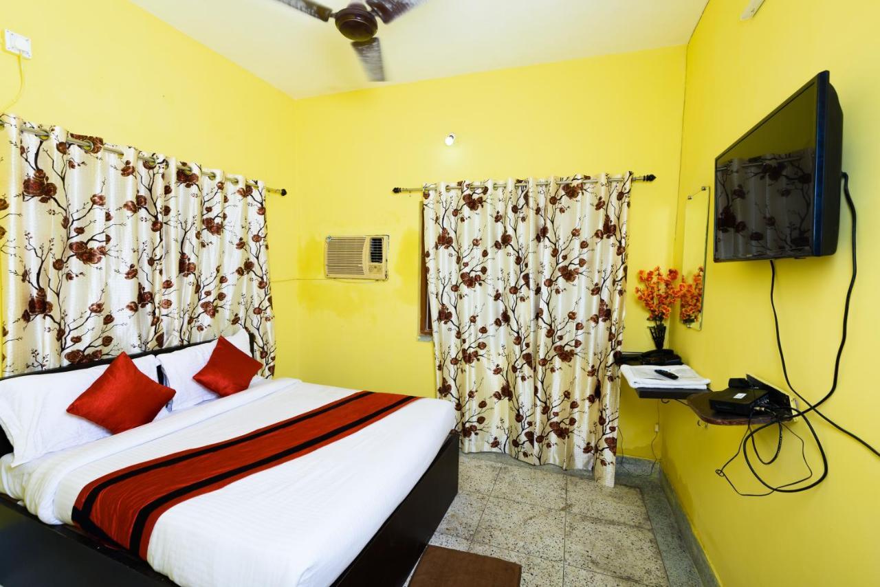 Sterling Baishakhi Hotel Kolkata Bagian luar foto