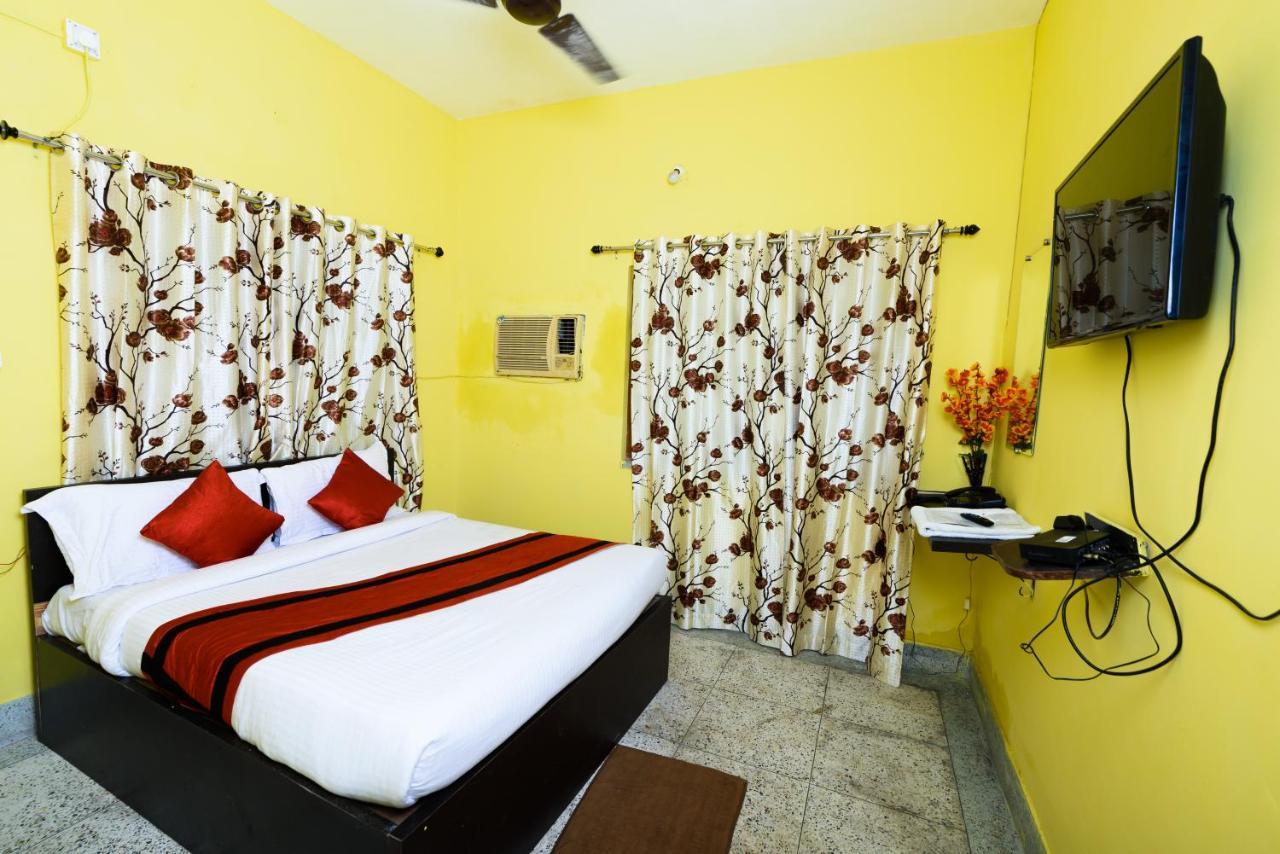 Sterling Baishakhi Hotel Kolkata Bagian luar foto